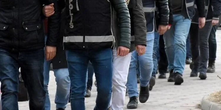 Samsun'da uyuşturucu operasyonlarında 12 zanlı yakalandı