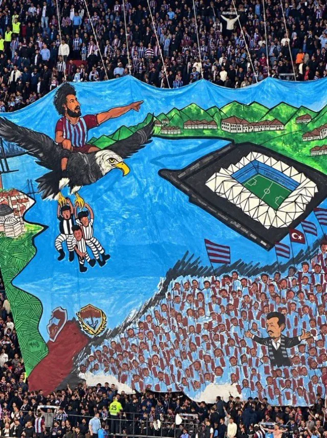 Trabzonspor tribünlerinde tepki çeken Salah koreografisi