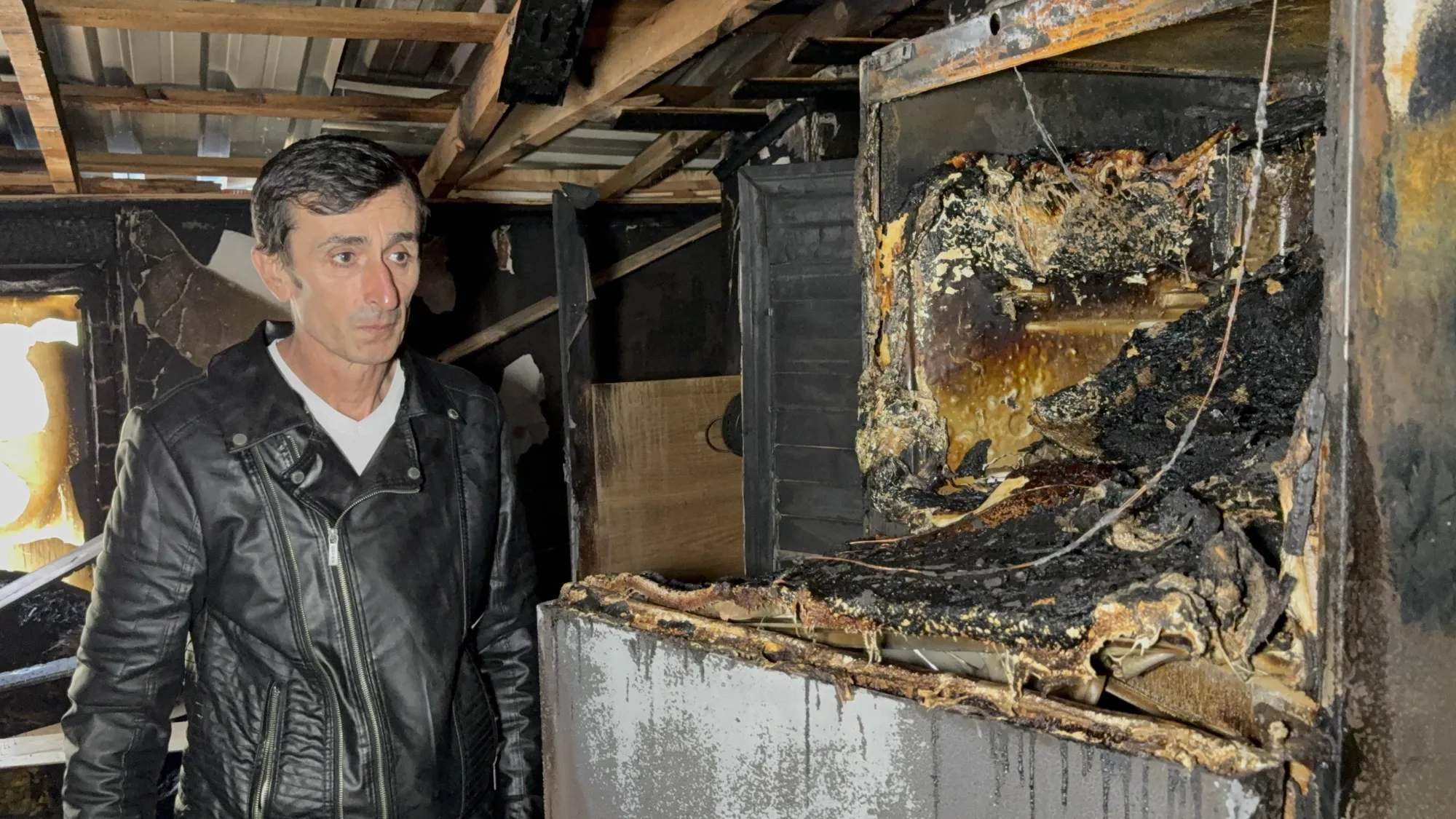 Samsun’da yürek yakan yangın! 5 çocuklu aile evsiz kaldı