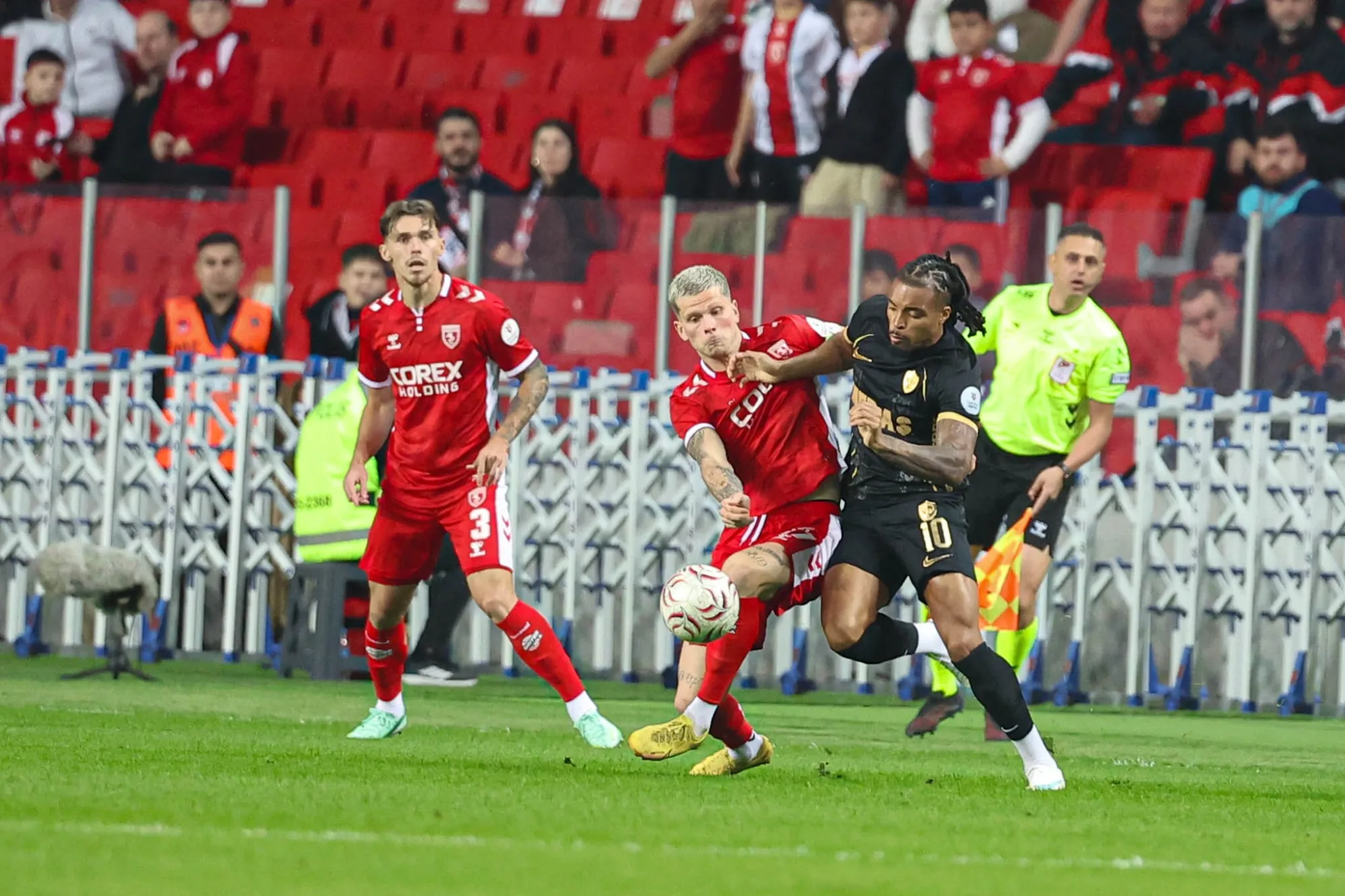 Samsunspor'a bir müjde daha: Igor Drapiński sahalara döndü