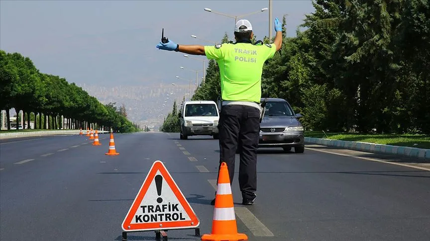 Trafikte yeni dönem! Radarı görünce frene basmak yetmeyecek