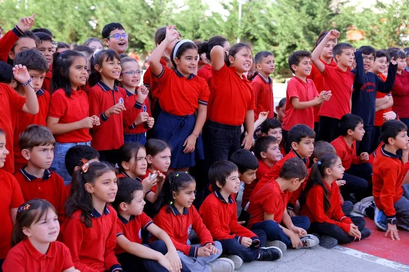 Samsun’da çocuklar bilim ve geleneksel oyunlarla buluşuyor