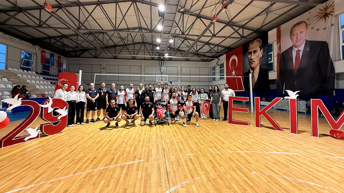 Alaçam'da Cumhuriyet Kupası'nın şampiyonu belli oldu
