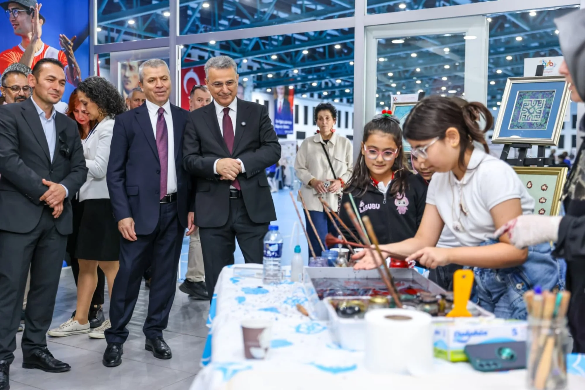 Samsun İlkadım Belediyesi'nde bilim şenliği başladı! Çocuklar keşif yolculuğunda