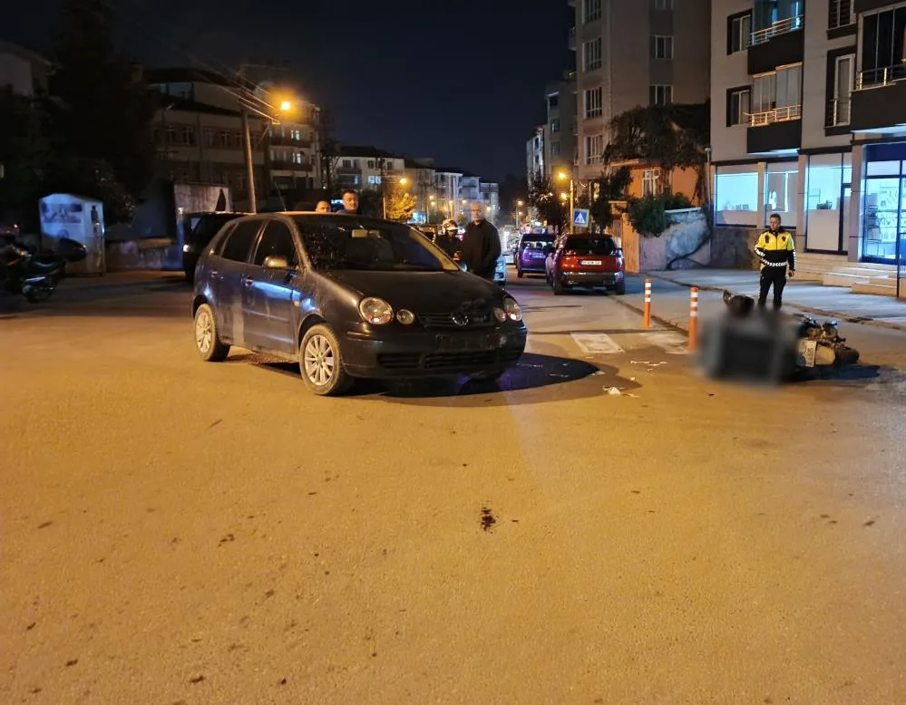 Samsun'da otomobilin çarptığı kurye yaralandı