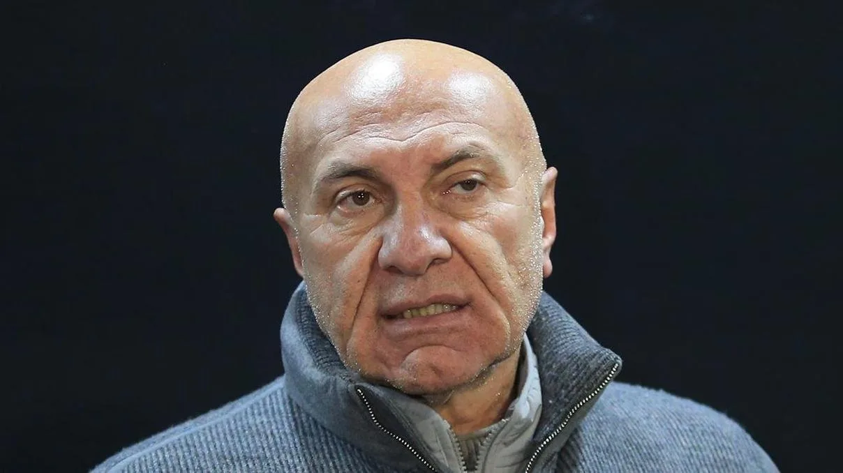 Samsunspor'un transfer komitesi gündemde: Gelen ve giden oyuncularda 5 ismin imzası - 3