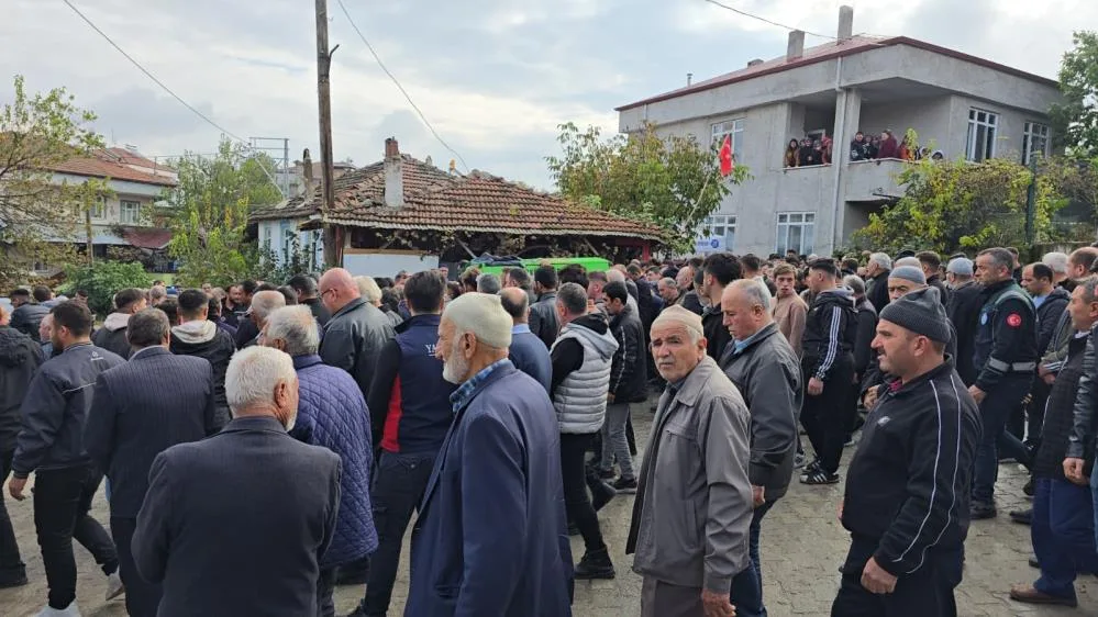 İstanbul'da ölen genç, Samsun'da toprağa verildi