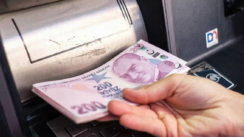 Emekliye 2027 müjdesi mi geliyor? 30 bin TL ve 10 bin TL zam gündemde