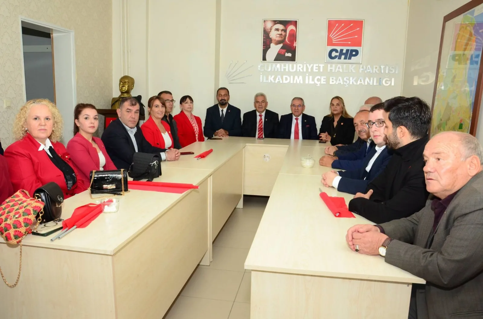 CHP Samsun'da yeni dönem masada: Yol haritası görüşüldü