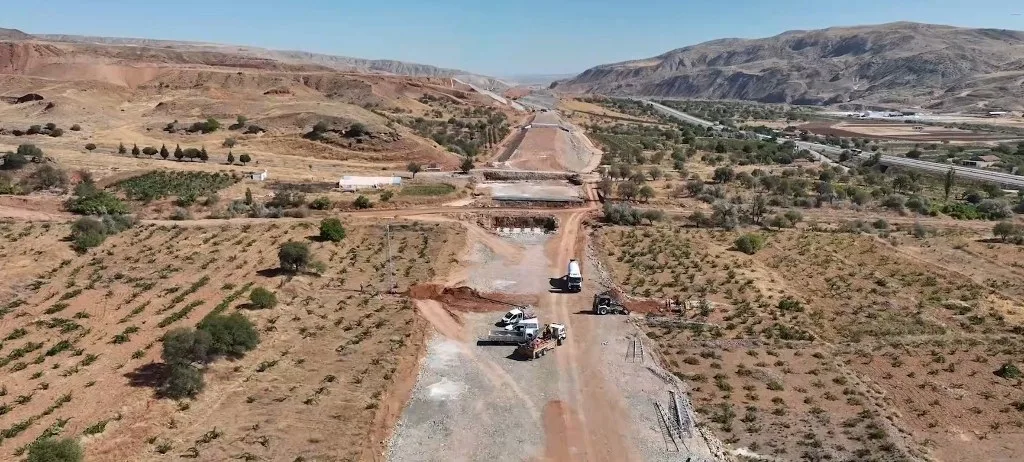 Ulaştırma Bakanı Uraloğlu: Ankara-Samsun arası 2,5 saat sürecek