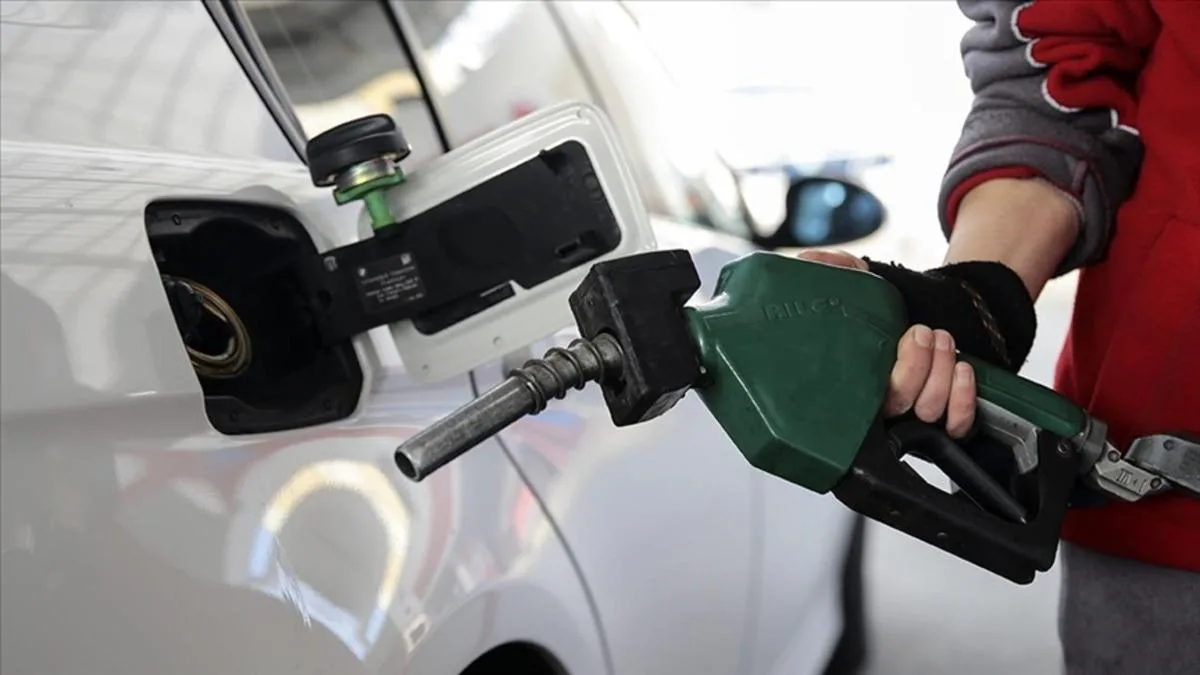 Benzine peş peşe indirim! Samsun'da fiyatlar yeniden düşecek