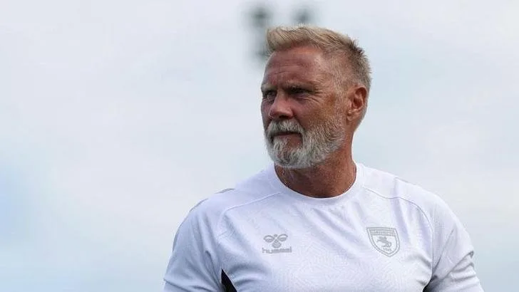 Samsunspor'da eleştirilerin odağındaki Fuat Çapa basın toplantısında neler söyledi? - 24