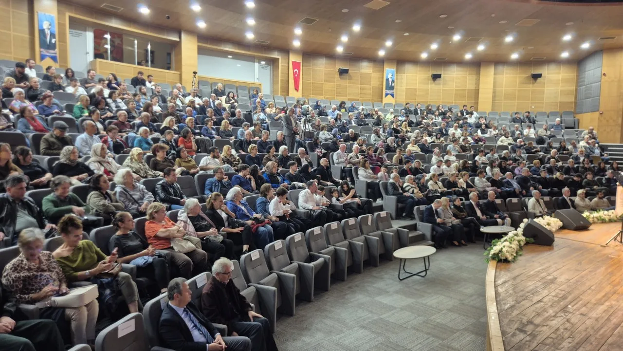 Samsun'da Cumhuriyet coşkusu! SAYSAD'dan ilk konser