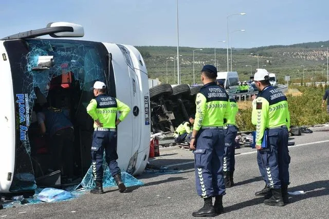Manisa'daki feci kazada can kaybı yükseldi!