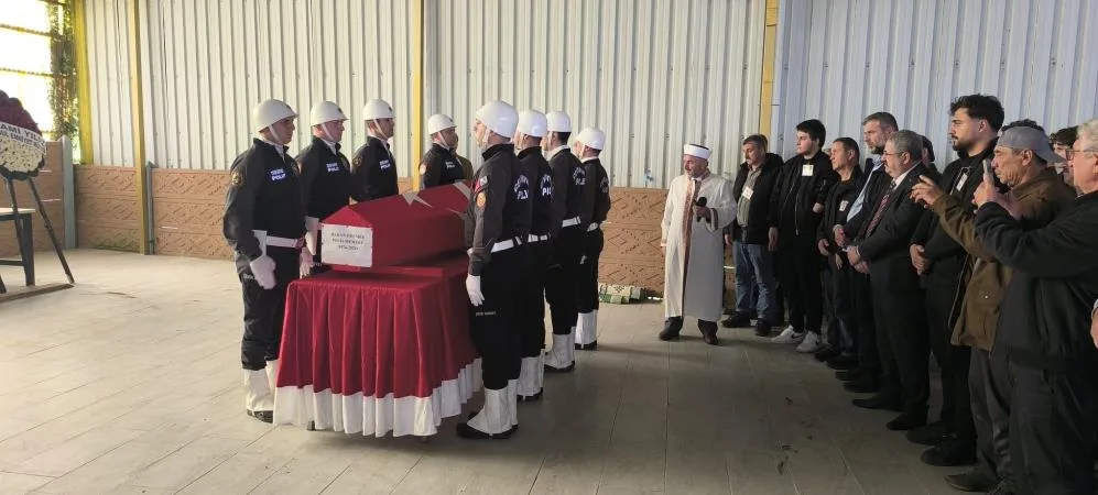 İstanbul'da hayatını kaybeden polis memuruna, Samsun'da veda