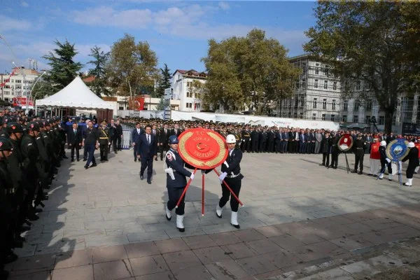 Samsun ve 6 ilde Cumhuriyet coşkusu! 103. yıl törenlerle kutlandı