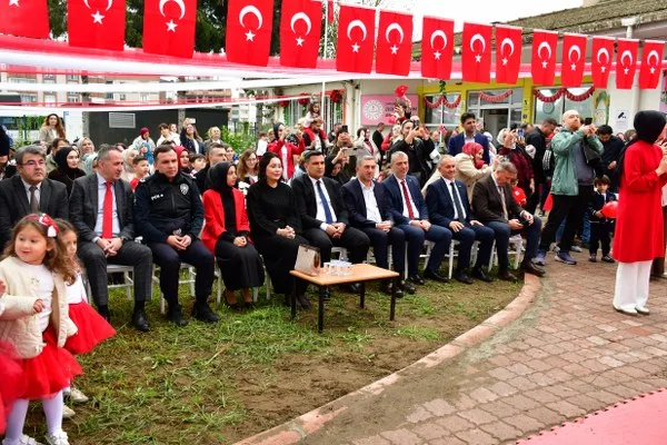 Terme'de Şanlı Türk Bayrağı Sergisi düzenlendi