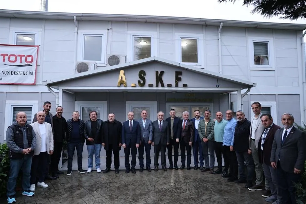 AK Parti Samsun’dan Samsun ASKF Başkanı Şener Aydın’a ziyaret