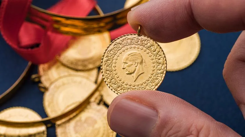 Altın 3 ayın dibini gördü: İşte gram ve çeyrek altında son durum