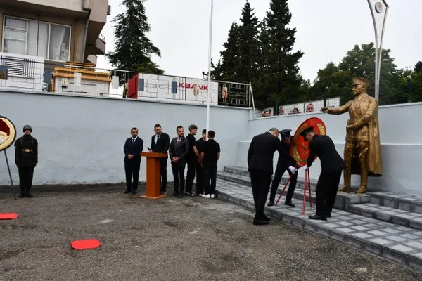 Vezirköprü'de Cumhuriyet'in 103. yılı kutlanıyor