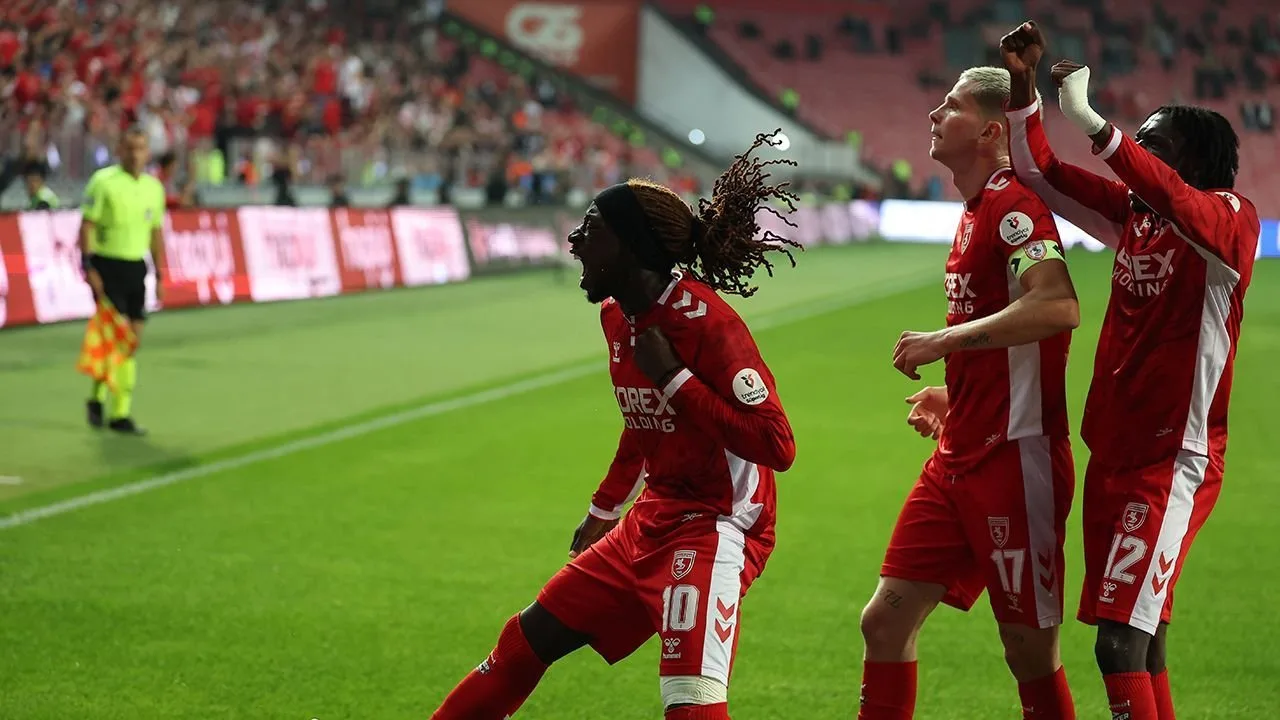 Samsunspor'da eleştirilerin odağındaki Fuat Çapa basın toplantısında neler söyledi? - 22