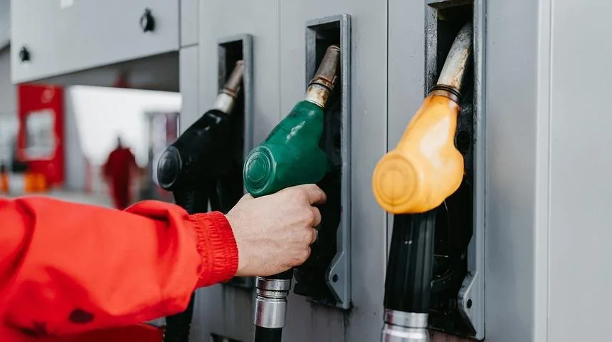 Benzine 4,30 TL indirim geldi! Samsun'da gözler yeni fiyatlarda