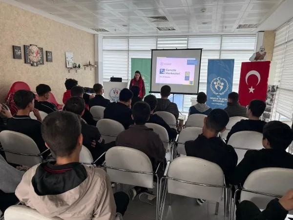 Samsun'da üniversite öğrencilerine yapay zeka eğitimi