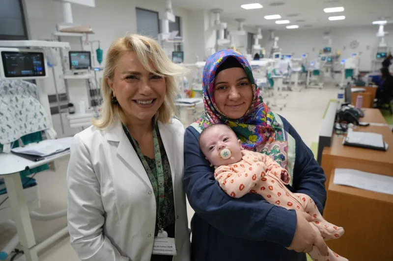 600 Grama Kadar Düştü! Samsunlu Bahar Bebek Hayata Tutundu