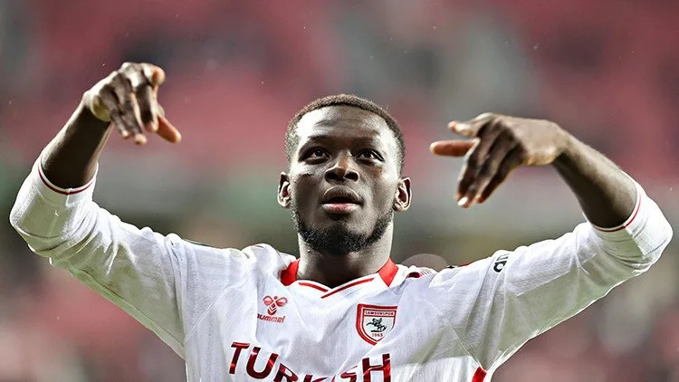 Samsunspor'da eleştirilerin odağındaki Fuat Çapa basın toplantısında neler söyledi? - 3