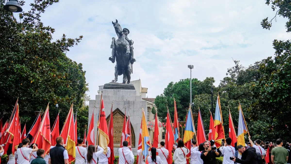 Samsun'da 1919 metrelik Türk bayrağıyla Cumhuriyet coşkusu - 6