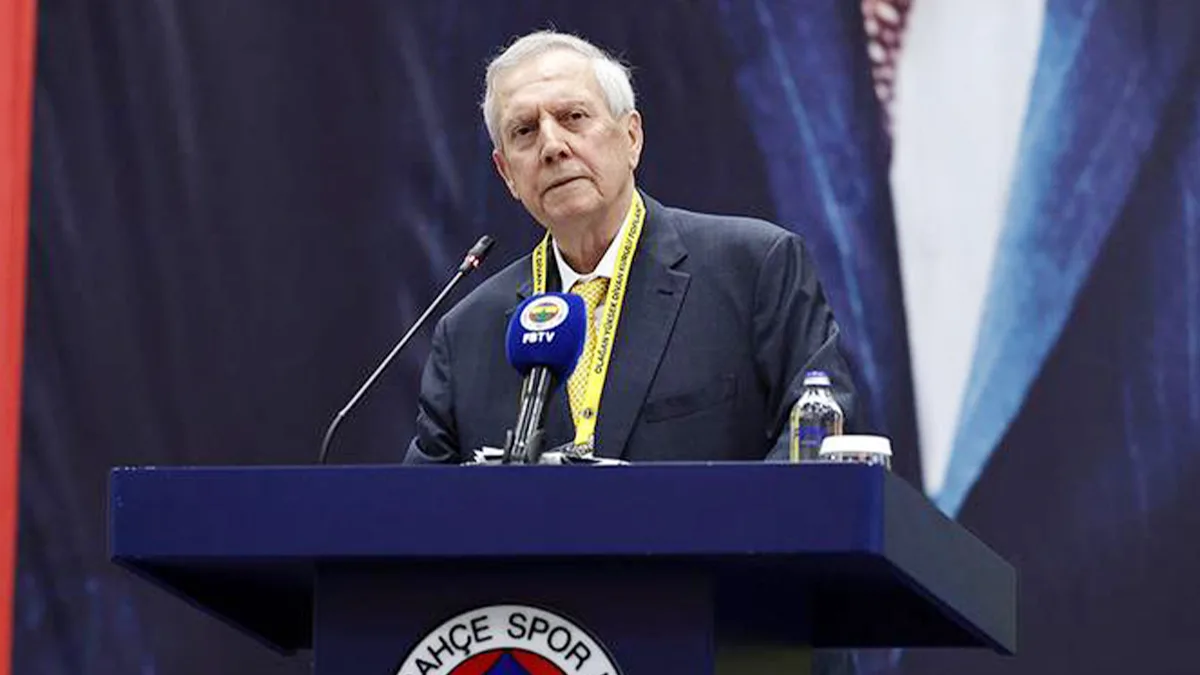 Fenerbahçe'den resmi açıklama: Takımın başına kim geçiyor?