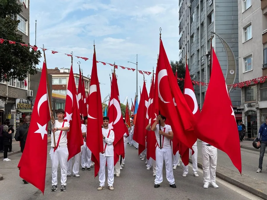 Samsun'da 1919 metrelik Türk bayrağıyla Cumhuriyet coşkusu - 19