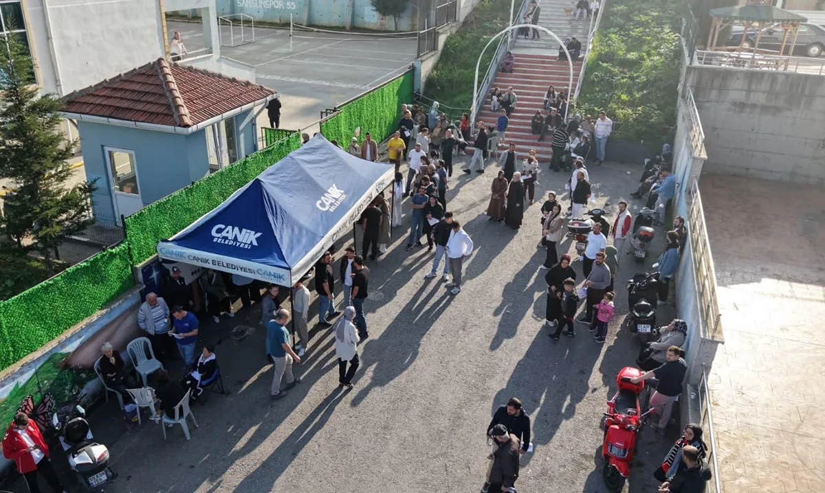 Samsun'da KPSS'ye geç kalan adayların yardımına Canik Belediyesi yetişti!