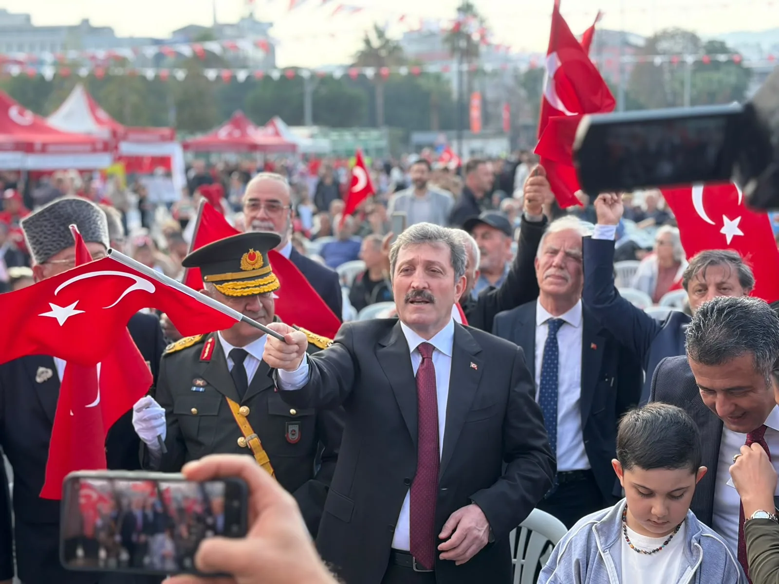 Samsun'da 1919 metrelik Türk bayrağıyla Cumhuriyet coşkusu - 11