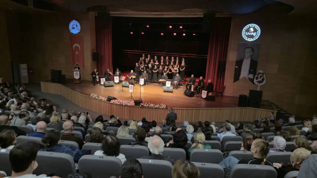 Samsun'da Cumhuriyet coşkusu! SAYSAD'dan ilk konser