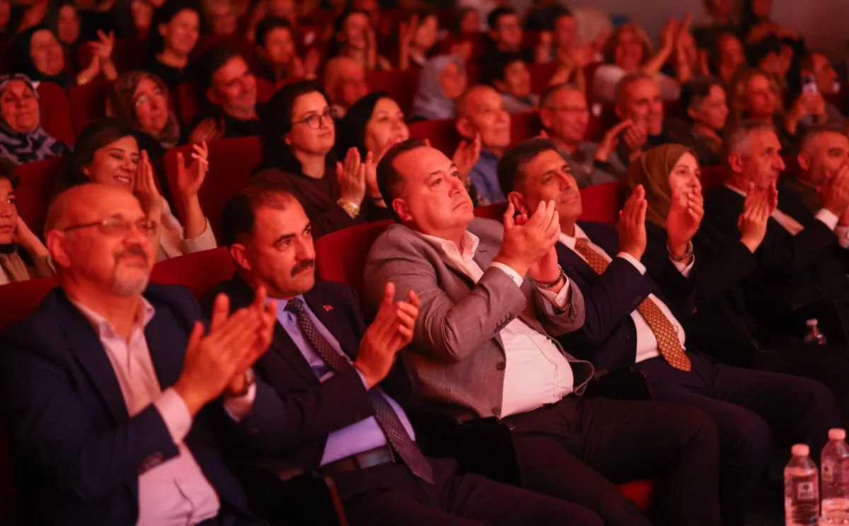 Bir Büyükşehir daha AK Parti'ye mi geçiyor? İddialar gündem oldu açıklama geldi