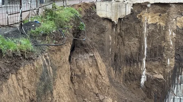 Samsun'da 5 katlı binada heyelan alarmı: Polis binayı boşalttı - 4