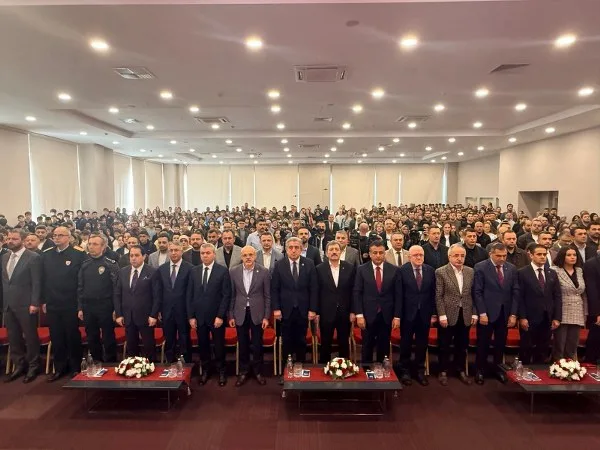 Samsun Milletvekili Murat Çan'dan kitap fuarı mesajı