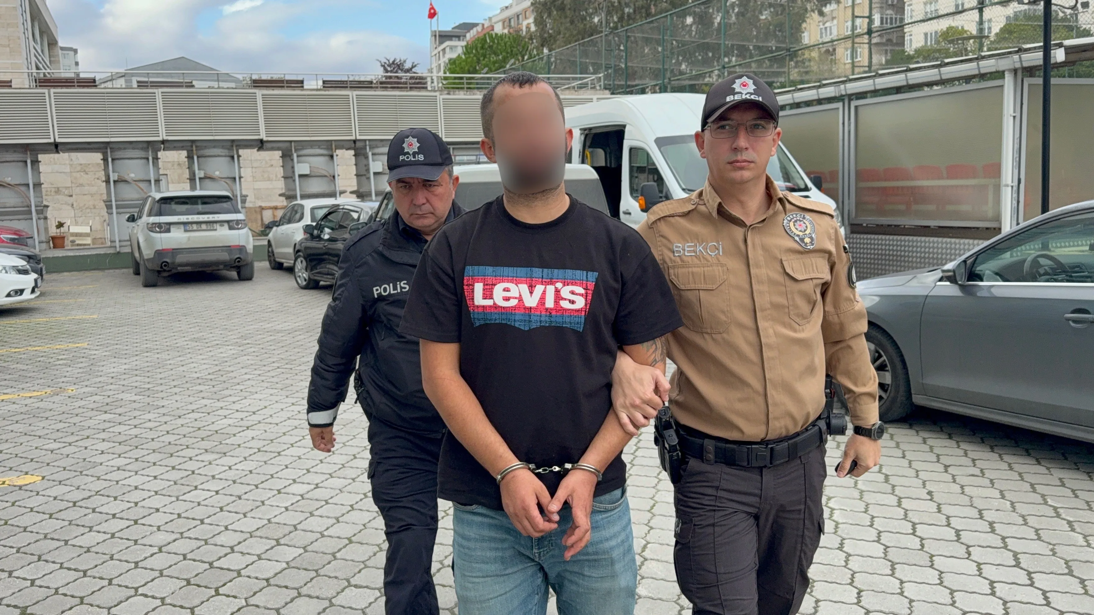 Samsun'da evinde ölü bulunan gencin arkadaşı gözaltına alındı