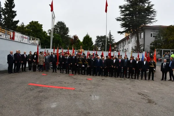 Vezirköprü'de Cumhuriyet'in 103. yılı kutlanıyor