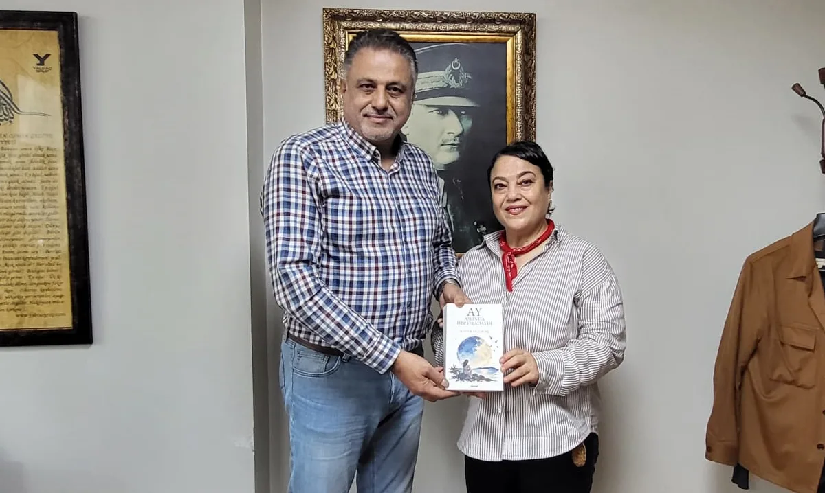 Samsunlu Yazar Nurten Yalçıntaş'ın kitabında iç dünyaya yolculuk: "Ay Aslında Hep Oradaydı"