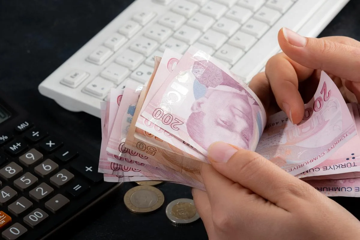 Emekli promosyonunda 90 bin TL detayı! Tamamı karşılıksız değil