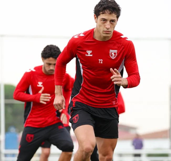 Samsunspor, Başakşehir deplasmanına yoğun tempoyla hazırlanıyor - 8
