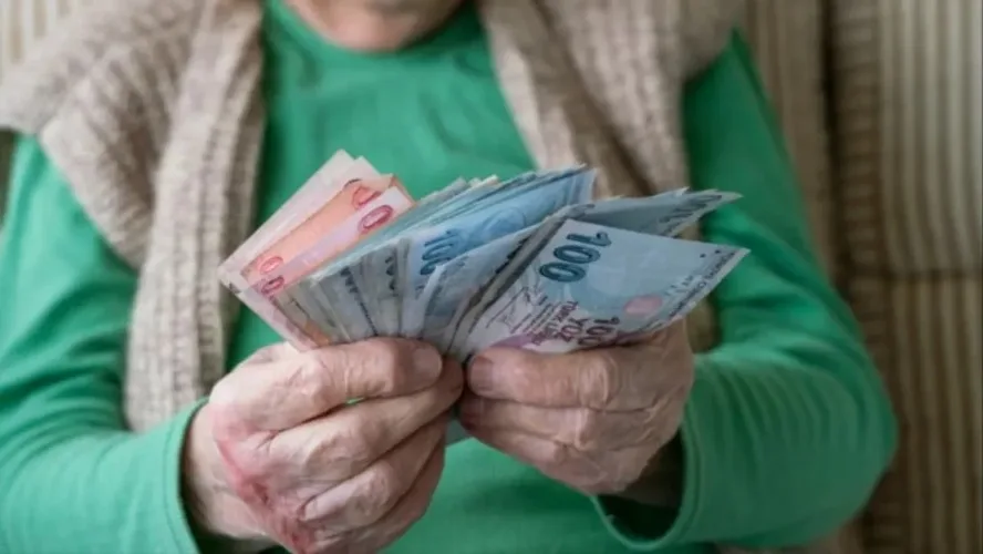 Emeklilere yeni maaş düzenlemesi! TBMM'ye teklif sunuldu