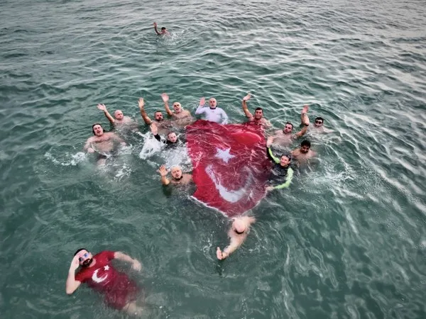 Samsun'da Cumhuriyet coşkusu Karadeniz'e taşındı
